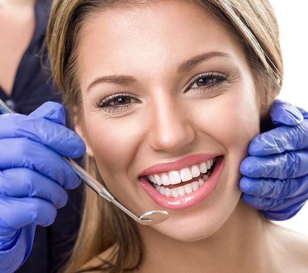 Dubuque Teeth Whitening at Dentist